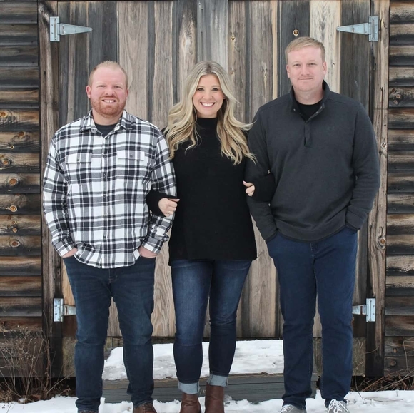 Meet your Posher, Lauren - Picture 1 of 1